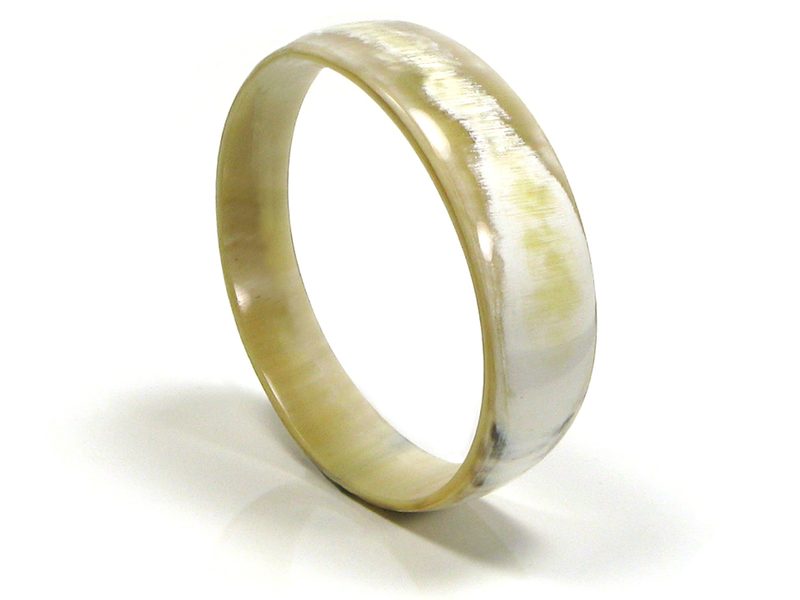 1CBS Bangle Cuff Medium Sloping Oxhorn by Abbeyhorn Ltd
